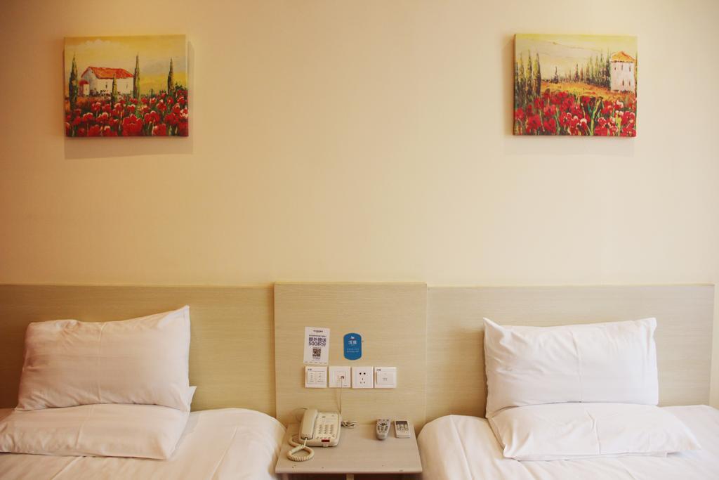 Hanting Express Qingdao South Chongqing Road 客房 照片