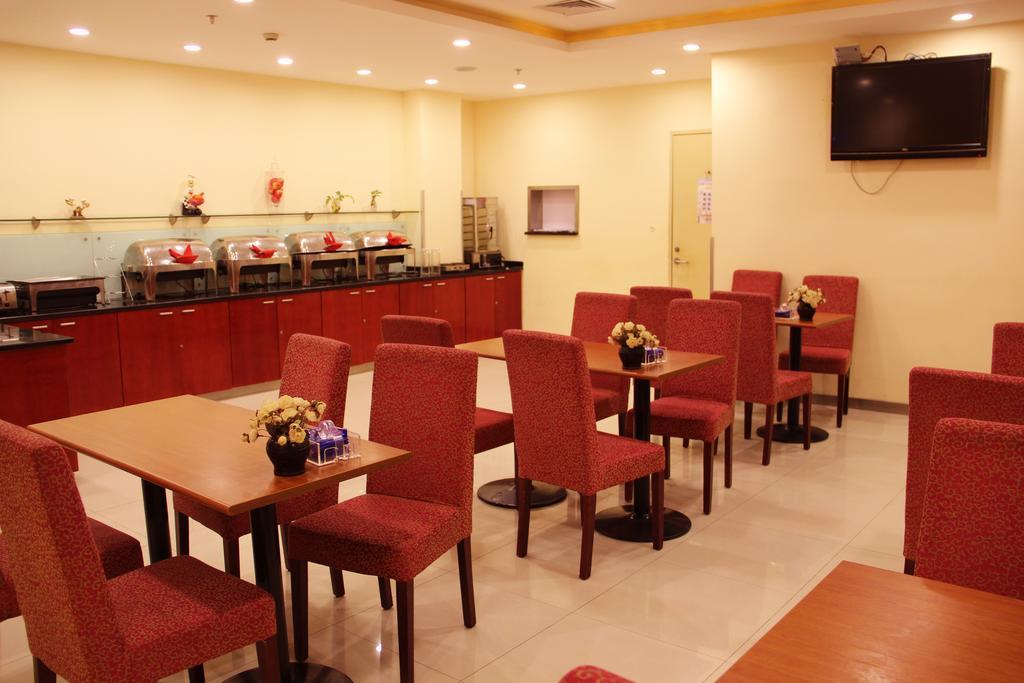 Hanting Express Qingdao South Chongqing Road 外观 照片