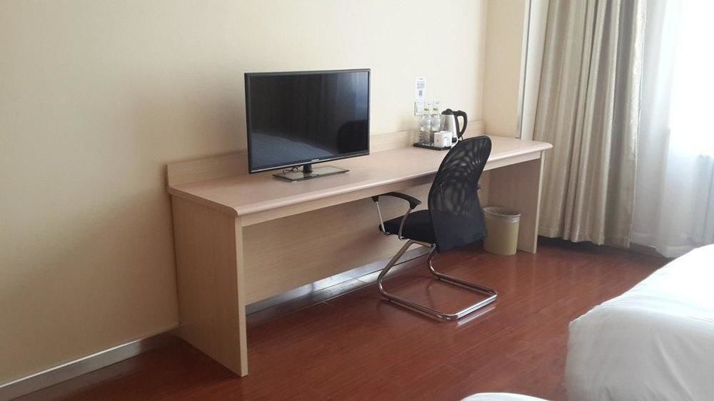Hanting Express Qingdao South Chongqing Road 外观 照片