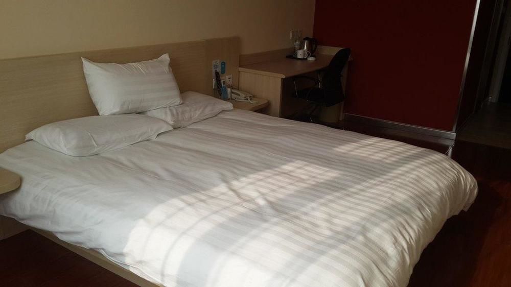 Hanting Express Qingdao South Chongqing Road 外观 照片
